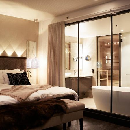 Lapland Hotels Bulevardi Helsinki Exterior photo A suite at the Mandarin Oriental